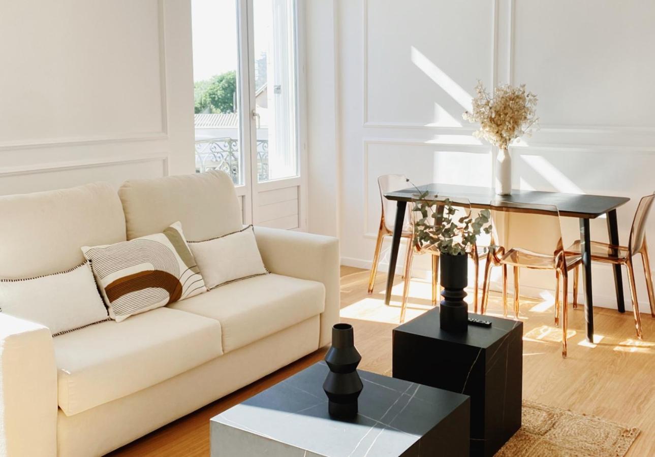 Appartamento Le Haussmann ⸱ Stationnement Gratuit ⸱ Fibre Déols Esterno foto